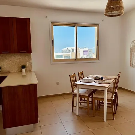 Boho Sun Retreat - Airy 2br - Walk2beach - Apartman
